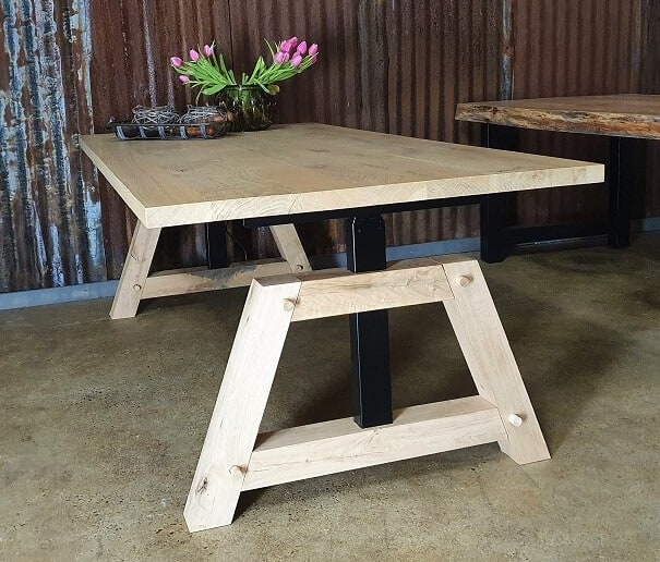 Zit-sta tafel houten variant